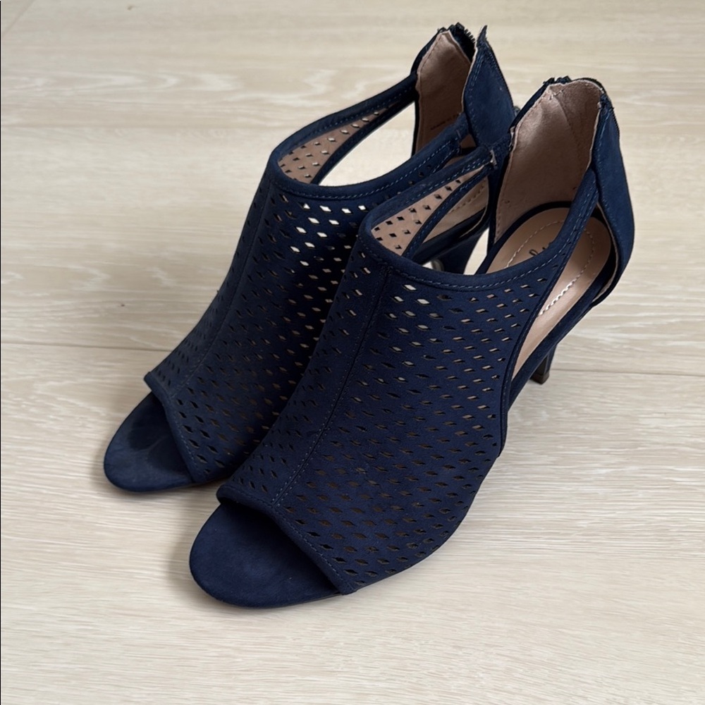 Style & Co Blue Heels with Perforated Design